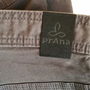 Men’s Prana pants, barely worn, in great shape